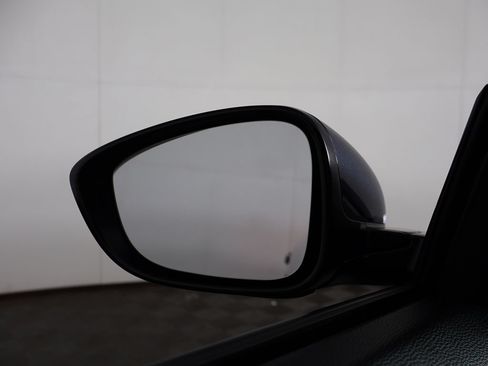 Used 2023 Honda Accord EX image 36