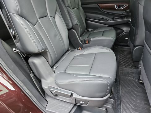 Used 2025 Subaru Ascent Touring image 15
