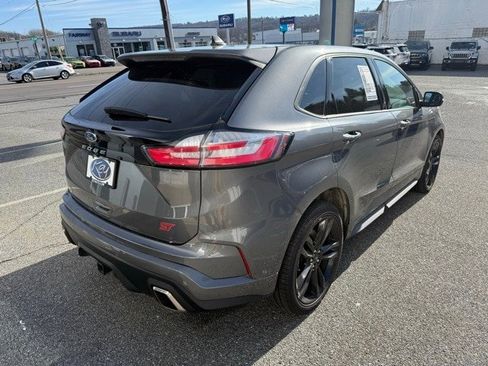 Used 2023 Ford Escape ST-Line Select w/ Tech Pack #2 image 10