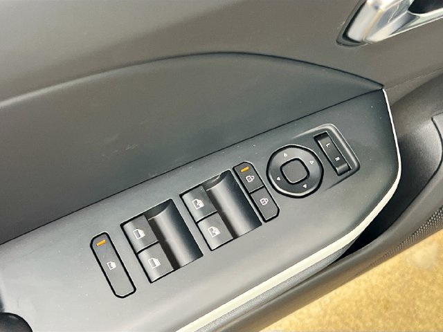 New 2025 Kia K4 EX w/ GT-Line Sunroof Package FWD image 18