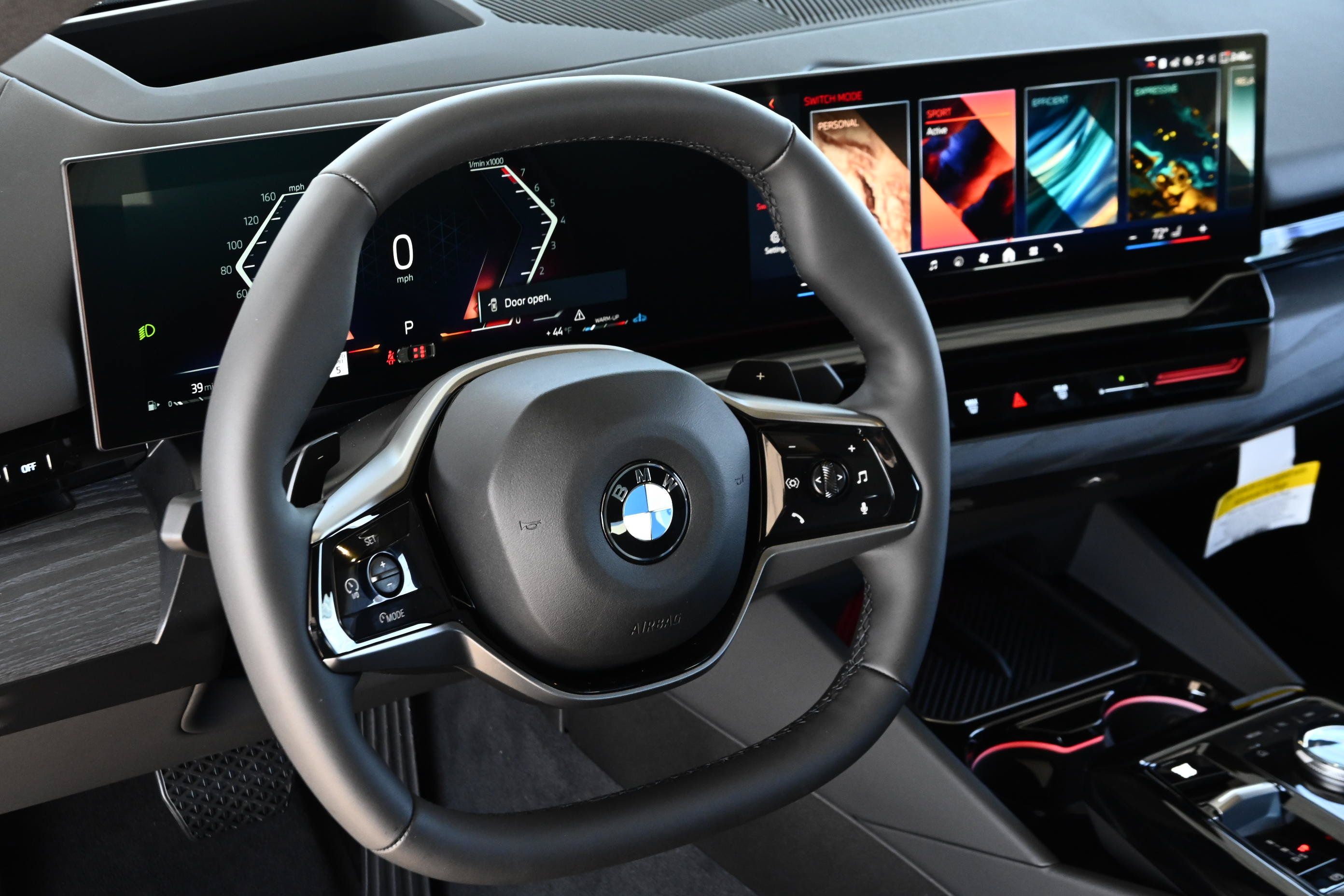 Used 2026 BMW 530i w/ Premium Package RWD image 11