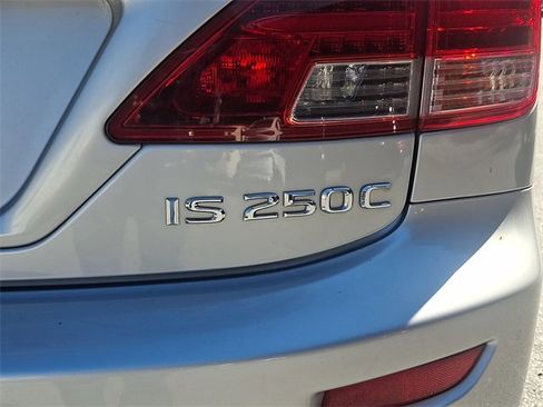 Used 2011 Lexus IS 250C image 30