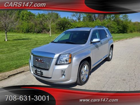 Used 2015 GMC Terrain Denali FWD image 1