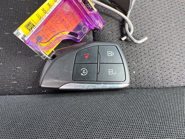 Used 2025 Chevrolet Equinox EV LT FWD image 34