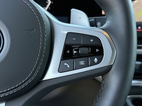 Used 2026 BMW X5 xDrive40i w/ M Sport Package image 26