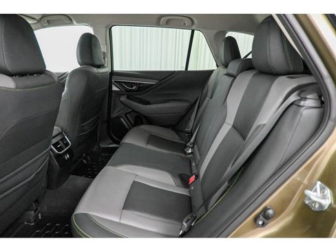 Used 2023 Subaru Outback Onyx Edition image 25