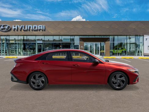 New 2026 Hyundai Elantra Sport image 7