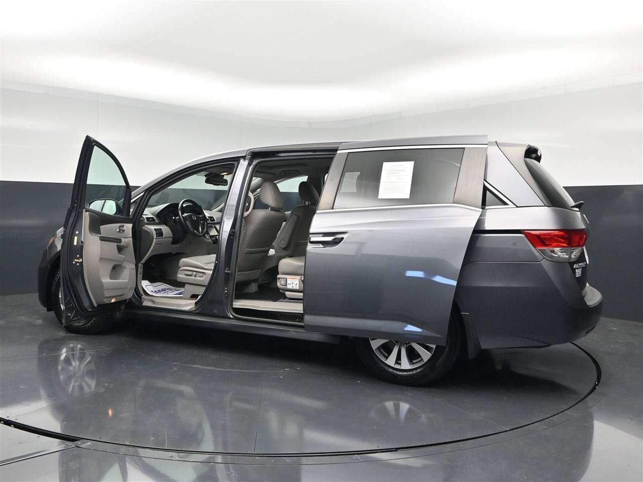 Used 2017 Honda Odyssey EX-L image 38