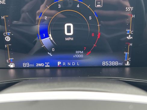 Used 2023 Chevrolet Colorado Z71 w/ Z71 Convenience Package 2 image 12