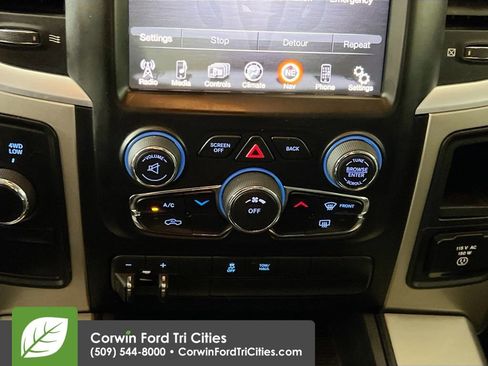 Used 2014 RAM 3500 SLT w/ Luxury Group image 9