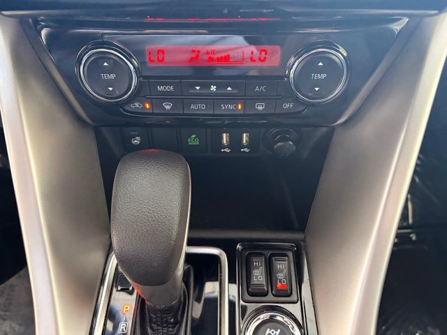 Used 2025 Mitsubishi Eclipse Cross SEL AWD/4WD image 16