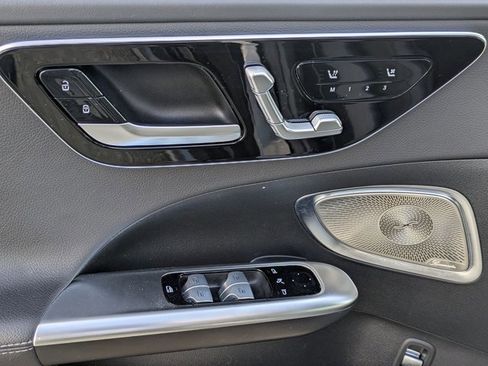 Used 2024 Mercedes-Benz C 300 Sedan image 7