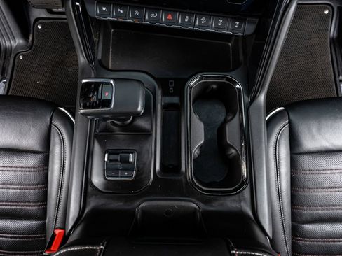 Used 2023 GMC Sierra 1500 AT4X image 27