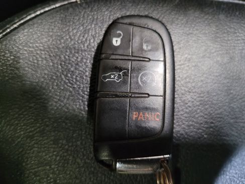 Used 2018 Jeep Compass Limited w/ Navigation Group AWD/4WD image 32