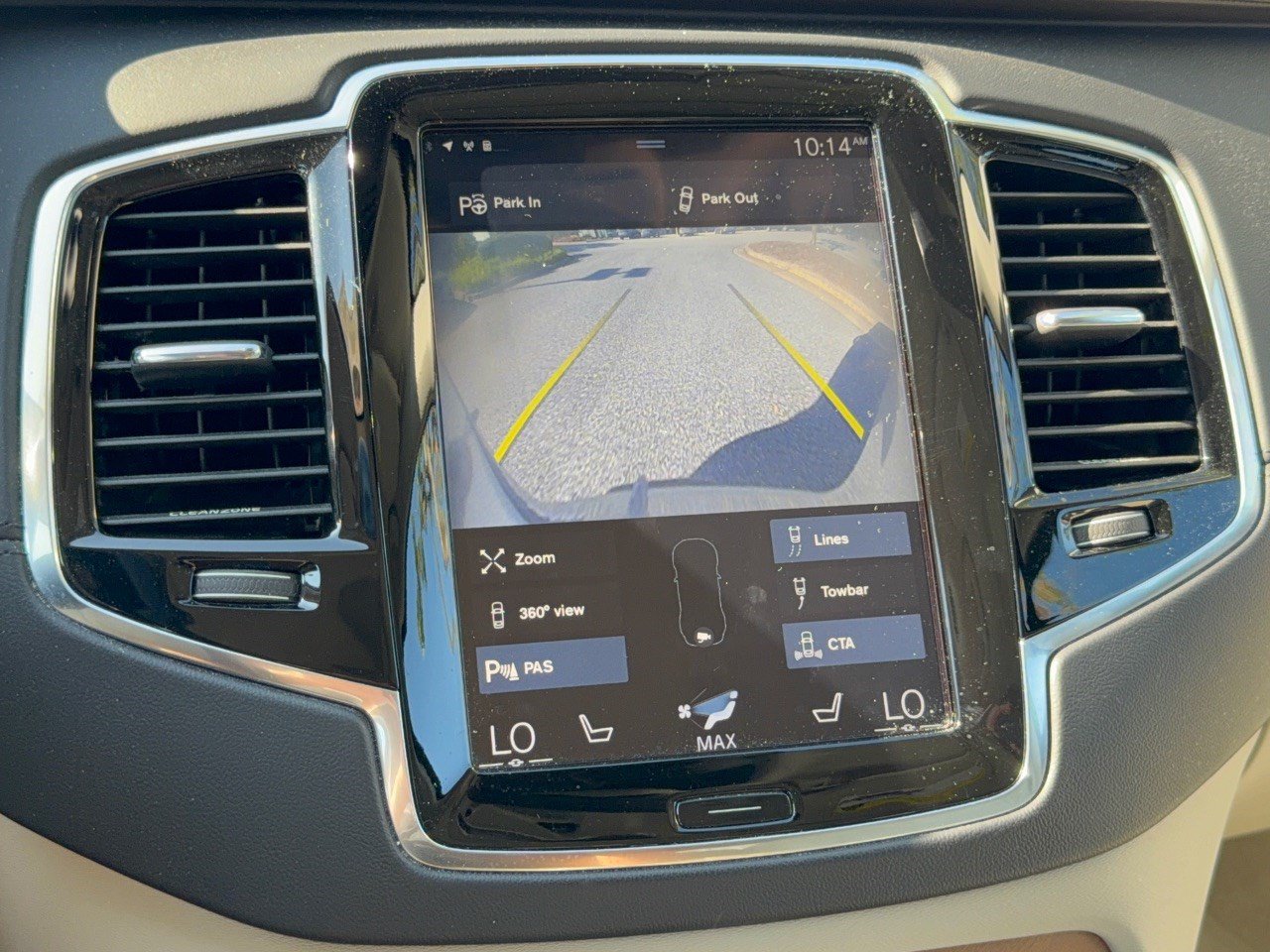 Used 2016 Volvo XC90 T6 Inscription w/ Vision Package AWD/4WD image 24