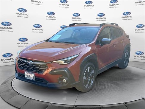 Used 2025 Subaru Crosstrek 2.5i Limited w/ Crosstrek Mirror Package image 8