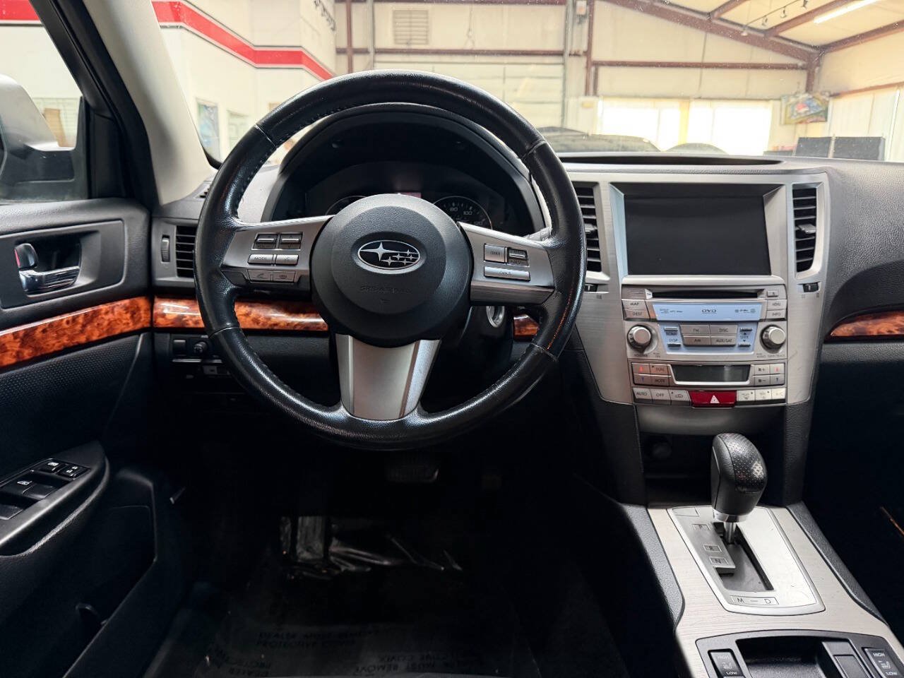 Used 2011 Subaru Outback 3.6R Limited AWD/4WD image 21
