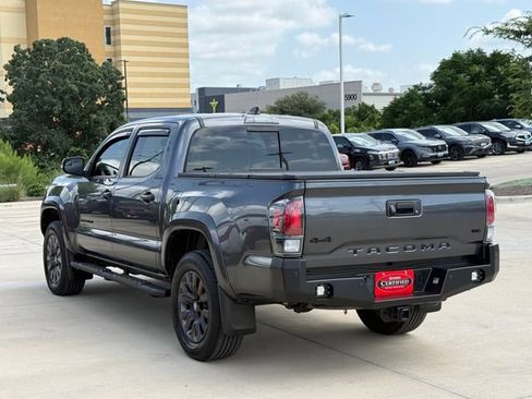 Used 2022 Toyota Tacoma Limited w/ Nightshade Package AWD/4WD image 7