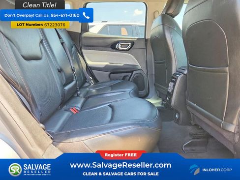 Used 2022 Jeep Compass Limited AWD/4WD image 15
