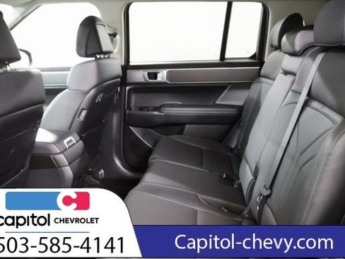 Used 2025 Hyundai Santa Fe XRT image 12