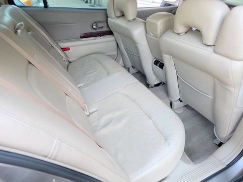 Used 2004 Buick Le Sabre Limited image 18