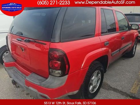 Used 2002 Chevrolet TrailBlazer LT w/ Preferred Equipment Group AWD/4WD image 1