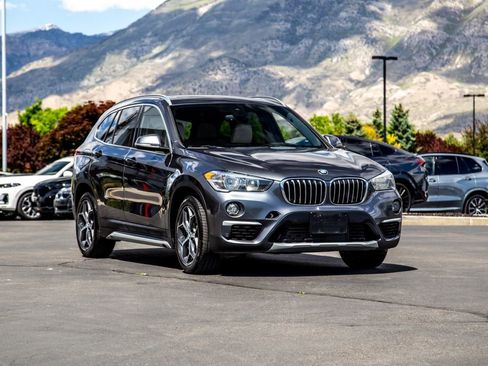 Used 2019 BMW X1 xDrive28i w/ Convenience Package AWD/4WD image 7