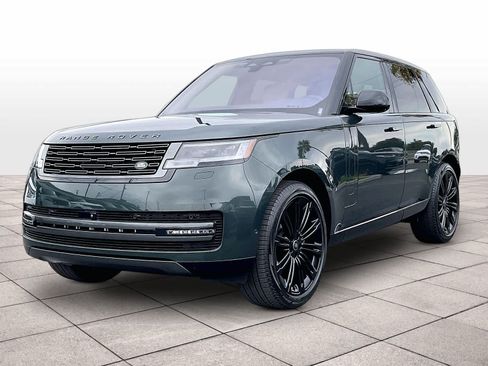 Used 2023 Land Rover Range Rover SE AWD/4WD image 1