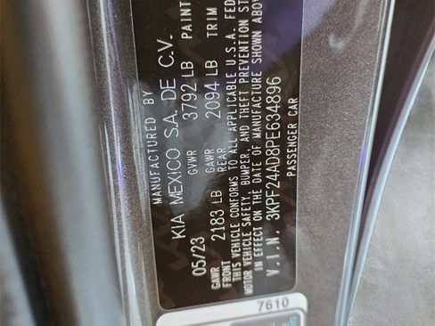 Used 2023 Kia Forte LXS image 18