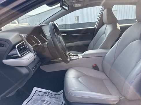 Used 2023 Toyota Camry XLE w/ Navigation Package AWD/4WD image 5