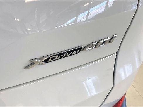 Used 2023 BMW X5 xDrive40i w/ Premium Package AWD/4WD image 9