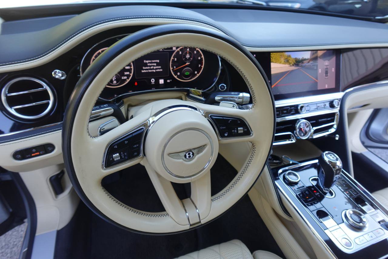 Used 2022 Bentley Flying Spur V8 AWD/4WD image 15