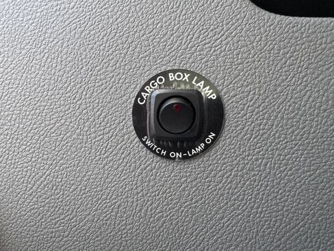 Used 2023 Ford E-450 and Econoline 450 Super Duty w/ Power Windows & Locks Group RWD image 50