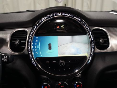 Certified 2024 MINI Cooper S FWD image 19
