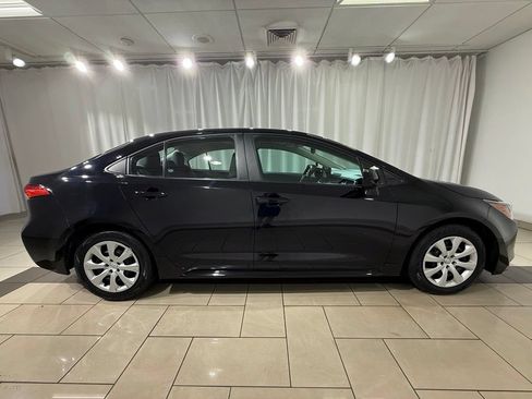 Certified 2024 Toyota Corolla LE FWD image 6