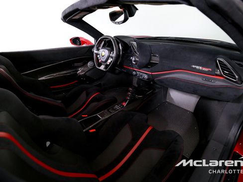 Used 2020 Ferrari 488 Pista Spider image 21