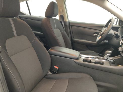 Used 2025 Nissan Sentra SV FWD image 21