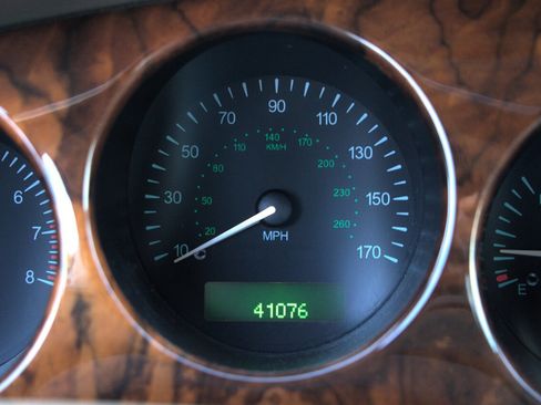 Used 1998 Jaguar XK8 Coupe image 12