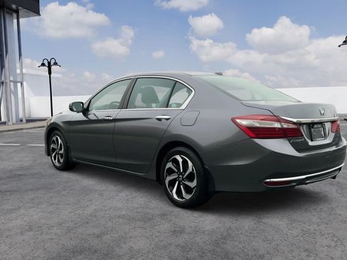 Used 2016 Honda Accord EX-L image 3