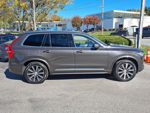 Certified 2024 Volvo XC90 B5 Core w/ Protection Package Premier image 7