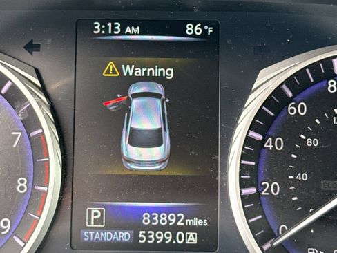 Used 2017 INFINITI Q50 Sport AWD/4WD image 9