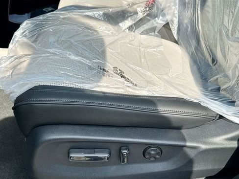 New 2026 Honda Odyssey Elite image 19