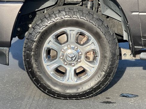 Used 2021 RAM 2500 Big Horn w/ Level 2 Equipment Group image 28