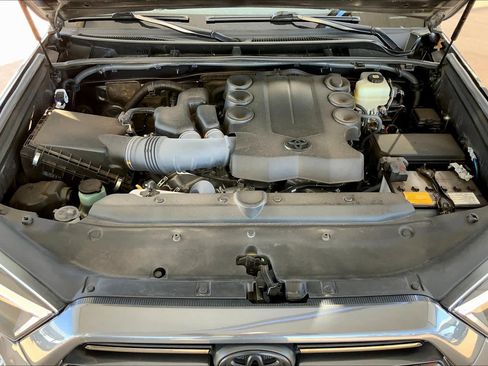 Used 2021 Toyota 4Runner Nightshade AWD/4WD image 32