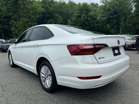 Used 2019 Volkswagen Jetta S w/ Driver Assistance Package FWD image 3