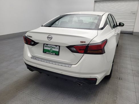 Used 2023 Nissan Altima 2.5 SR FWD image 7
