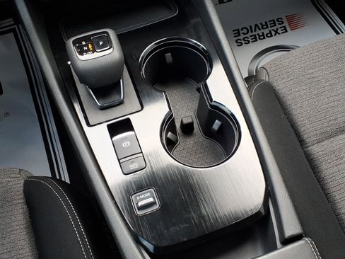 Certified 2023 Nissan Rogue SV image 25