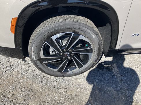 New 2026 Buick Enclave Sport Touring w/ LPO, Floor Liner Package image 2