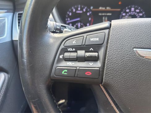 Used 2018 Genesis G80 3.8 w/ Option Group 02 image 30