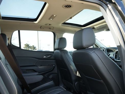 Used 2021 GMC Acadia Denali w/ GMC Pro Grade Package image 15